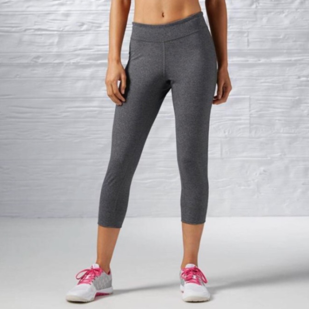 XS Reebok Skinny Capri Sport Charcoal Heather